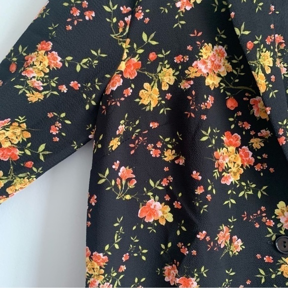 Ripe Floral Blouse Size L - Picture 7 of 11